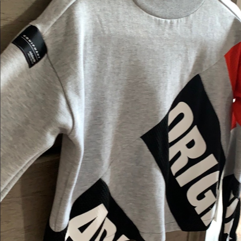 Adidas sweater - Picture 2 of 4
